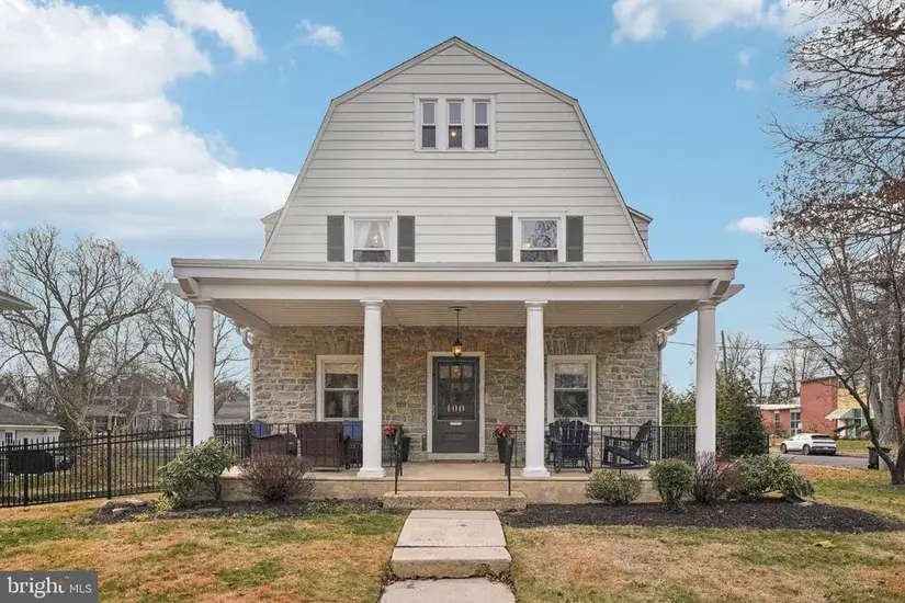 88 Station Avenue in Haddon Heights, NJ - 4 bedroom, 2.5 bathroom investment home for sale